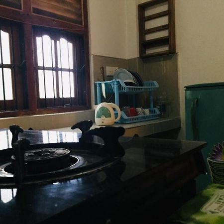Ameesha Guesthouse Unawatuna Exterior photo